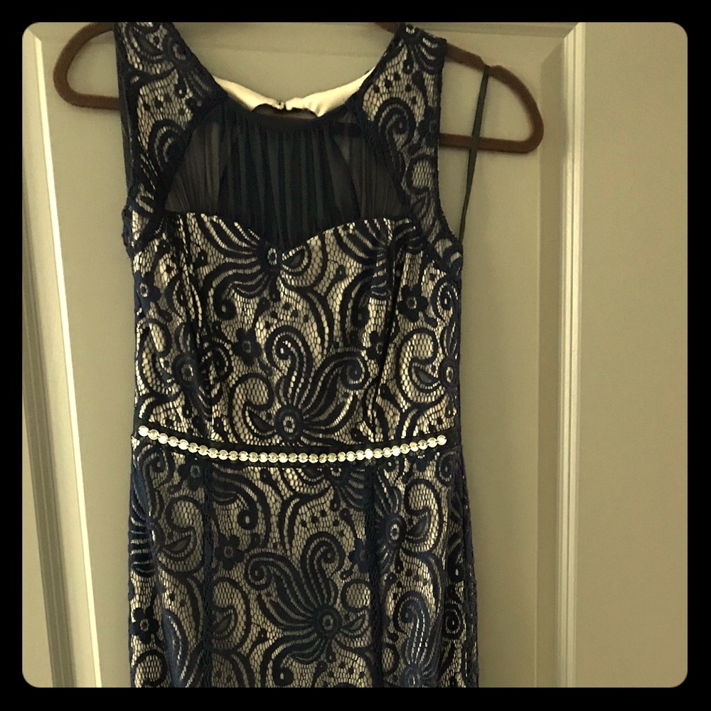 Long blue lace dress